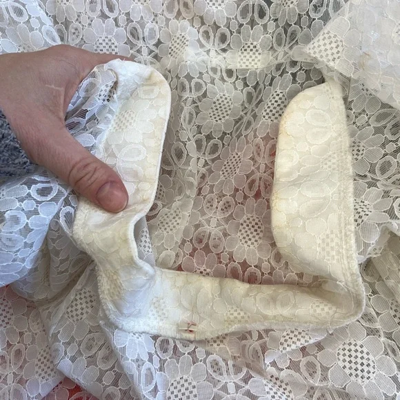 VINTAGE White Floral Sheer Lace Maxi Duster - Picture 8 of 8